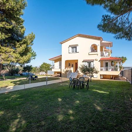 Pine Trees Apartment Preveza Exterior foto